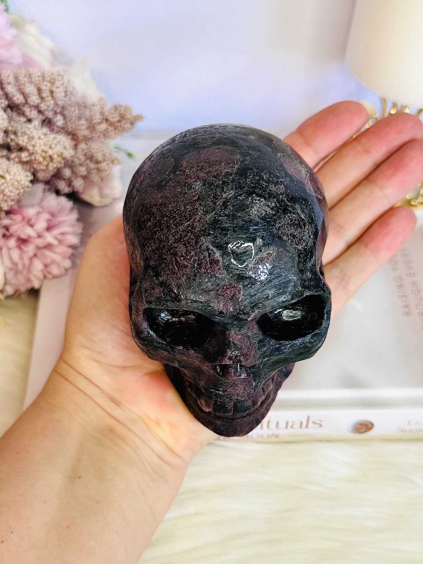 Amazing Large 1.01KG 11cm Garnet with Astrophyllite Carved & Polished Skull