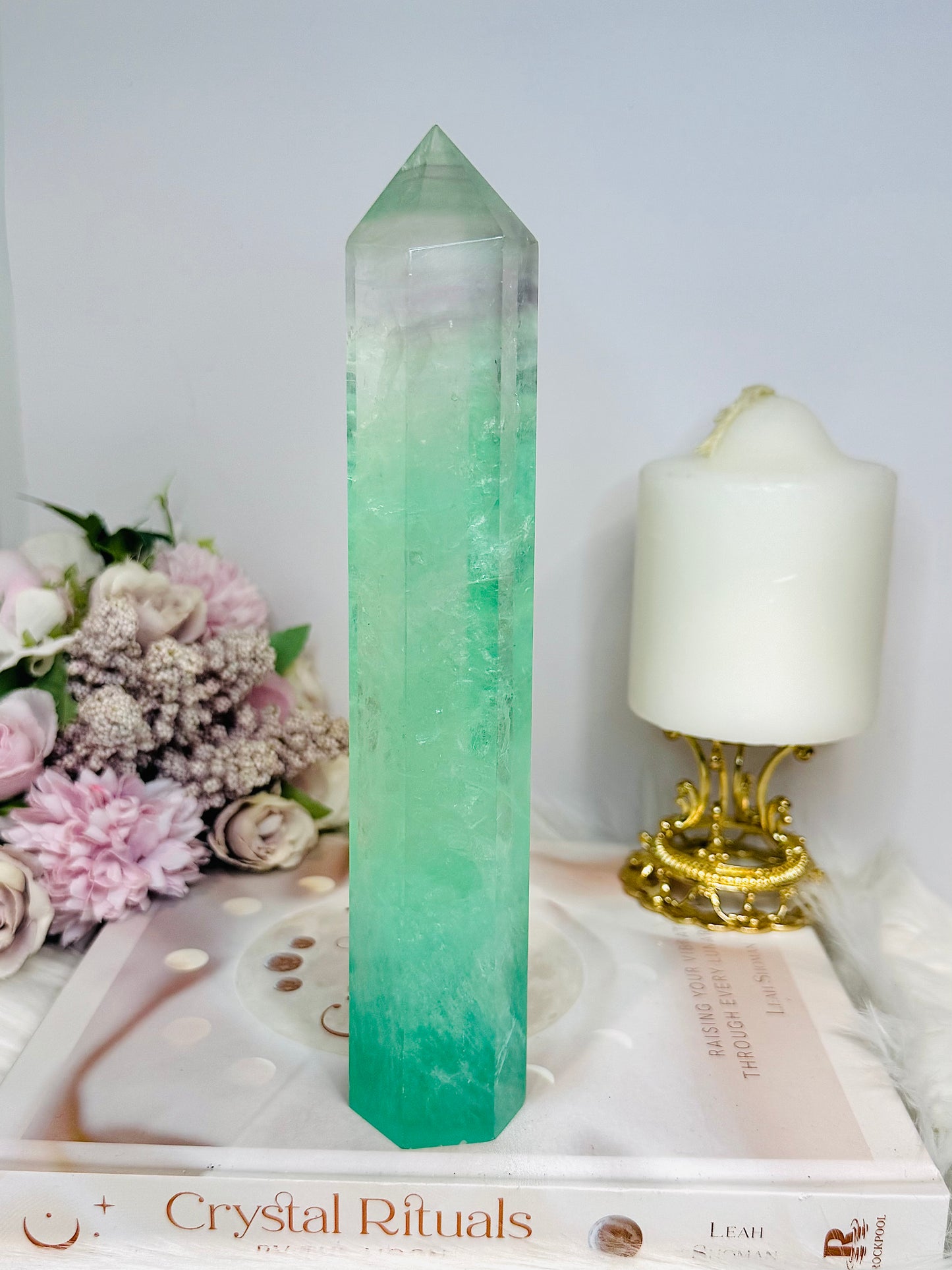 Green Watermelon Fluorite Tower with Rainbows 21.5cm