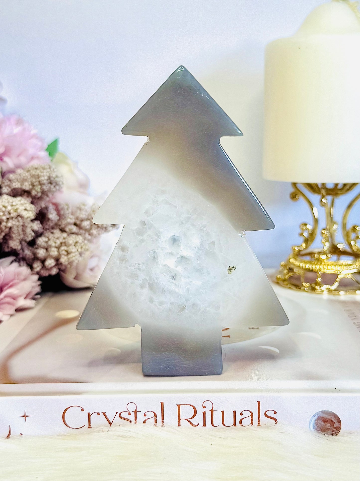 Stunning Sugar Druzy Agate Carved Christmas Tree 12cm