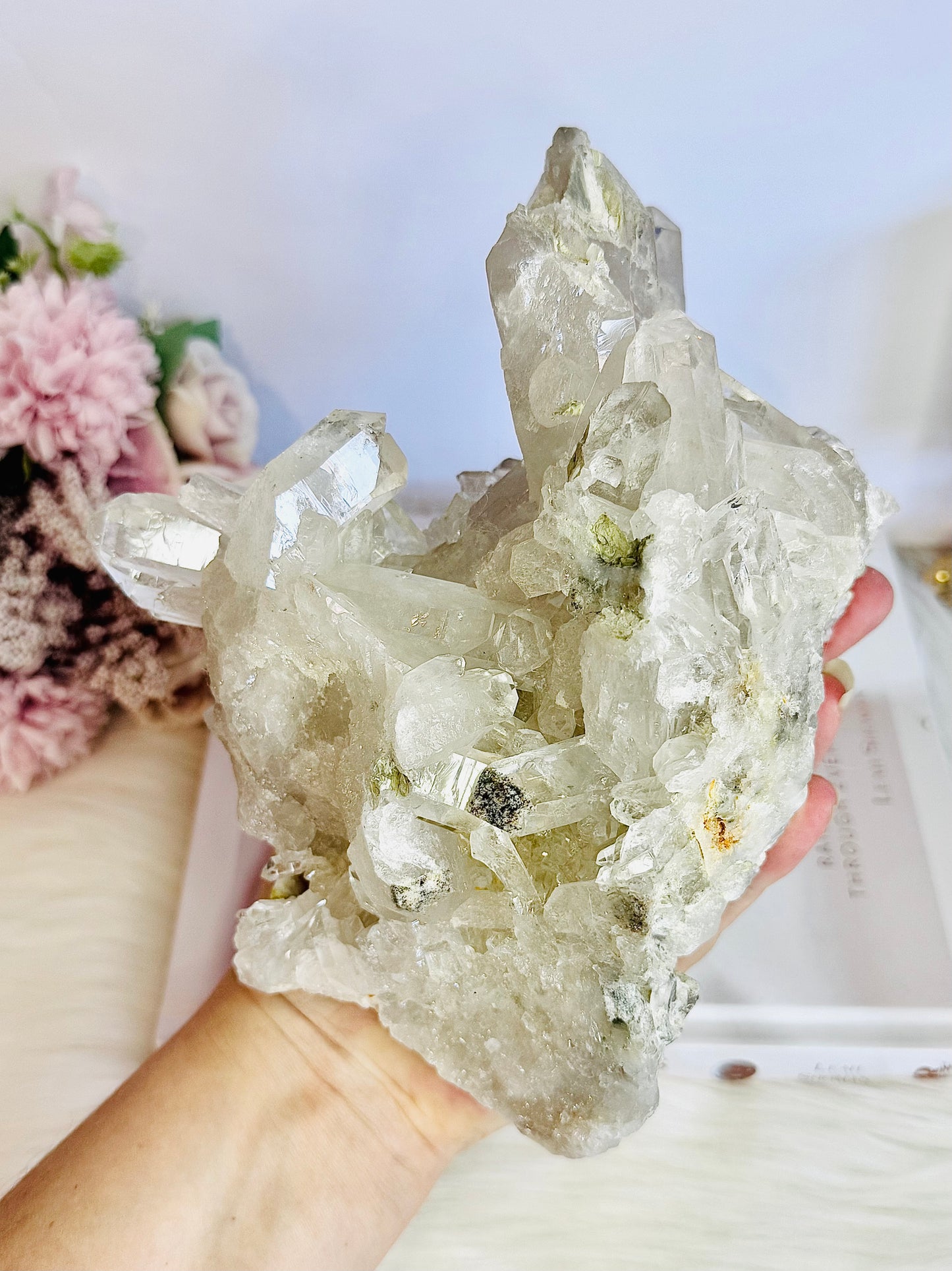 Wow! Incredible Stunning Huge 1.6KG Natural Clear Quartz Specimen with Beautiful Cluster Points