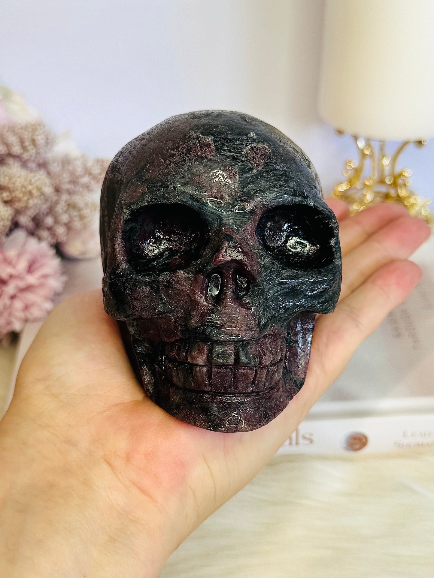 Amazing Large 1.01KG 11cm Garnet with Astrophyllite Carved & Polished Skull