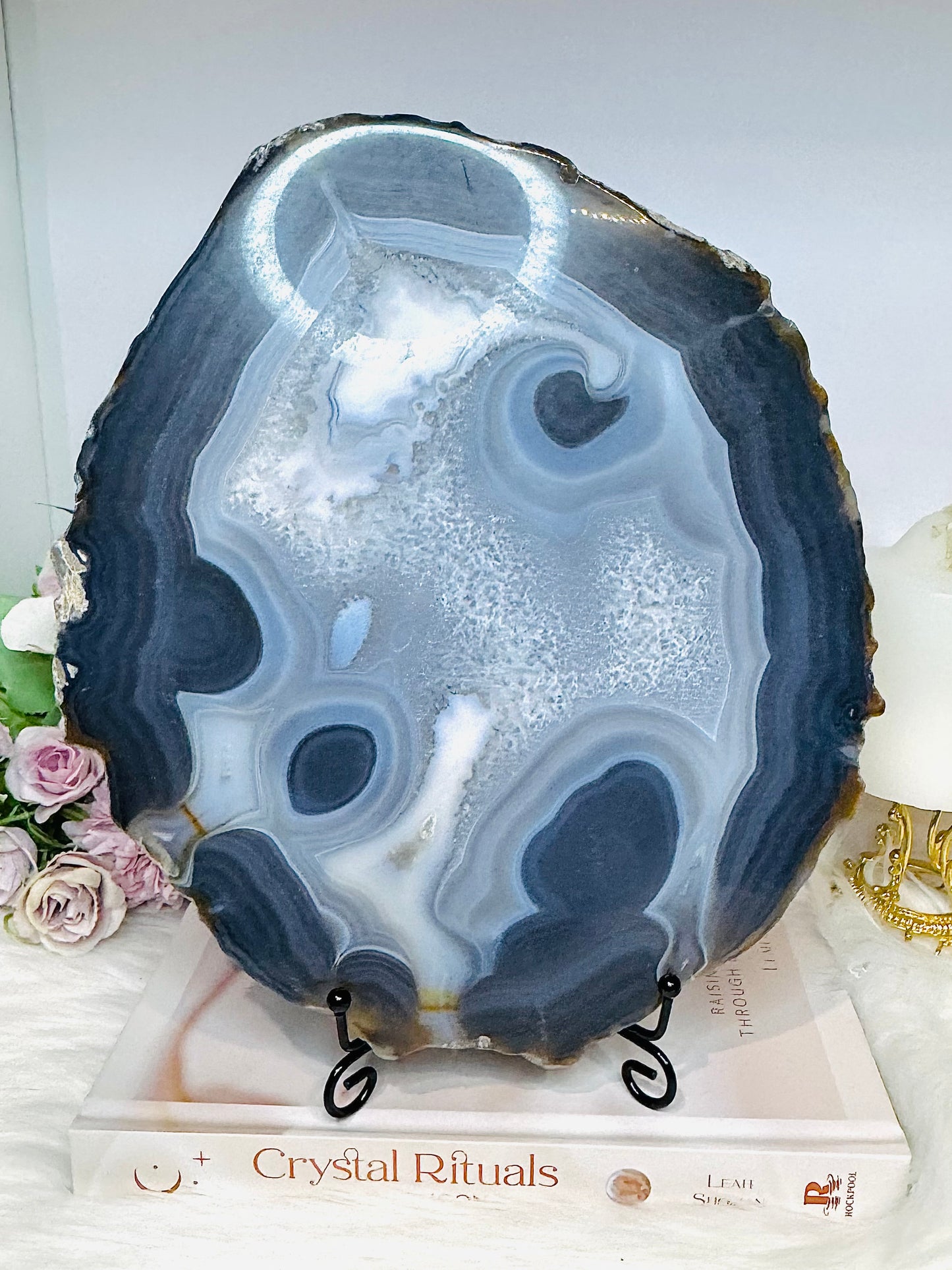Huge Agate Polished Slab on Stand 25cm 1.5KG