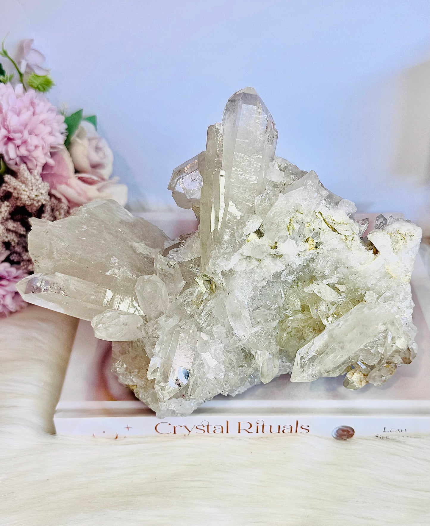 Wow! Incredible Stunning Huge 1.6KG Natural Clear Quartz Specimen with Beautiful Cluster Points