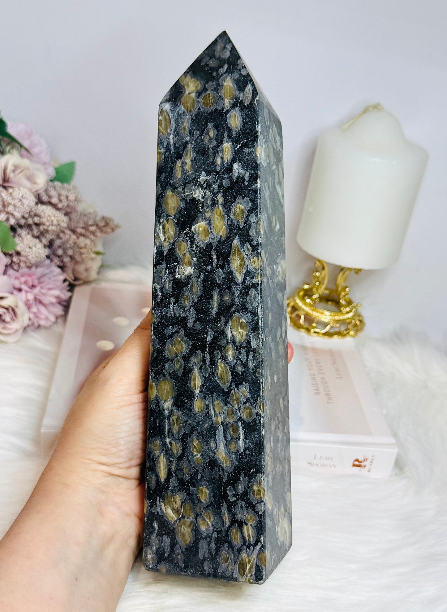 Huge Chalcedony in Basalt Tower 25cm 1.9KG