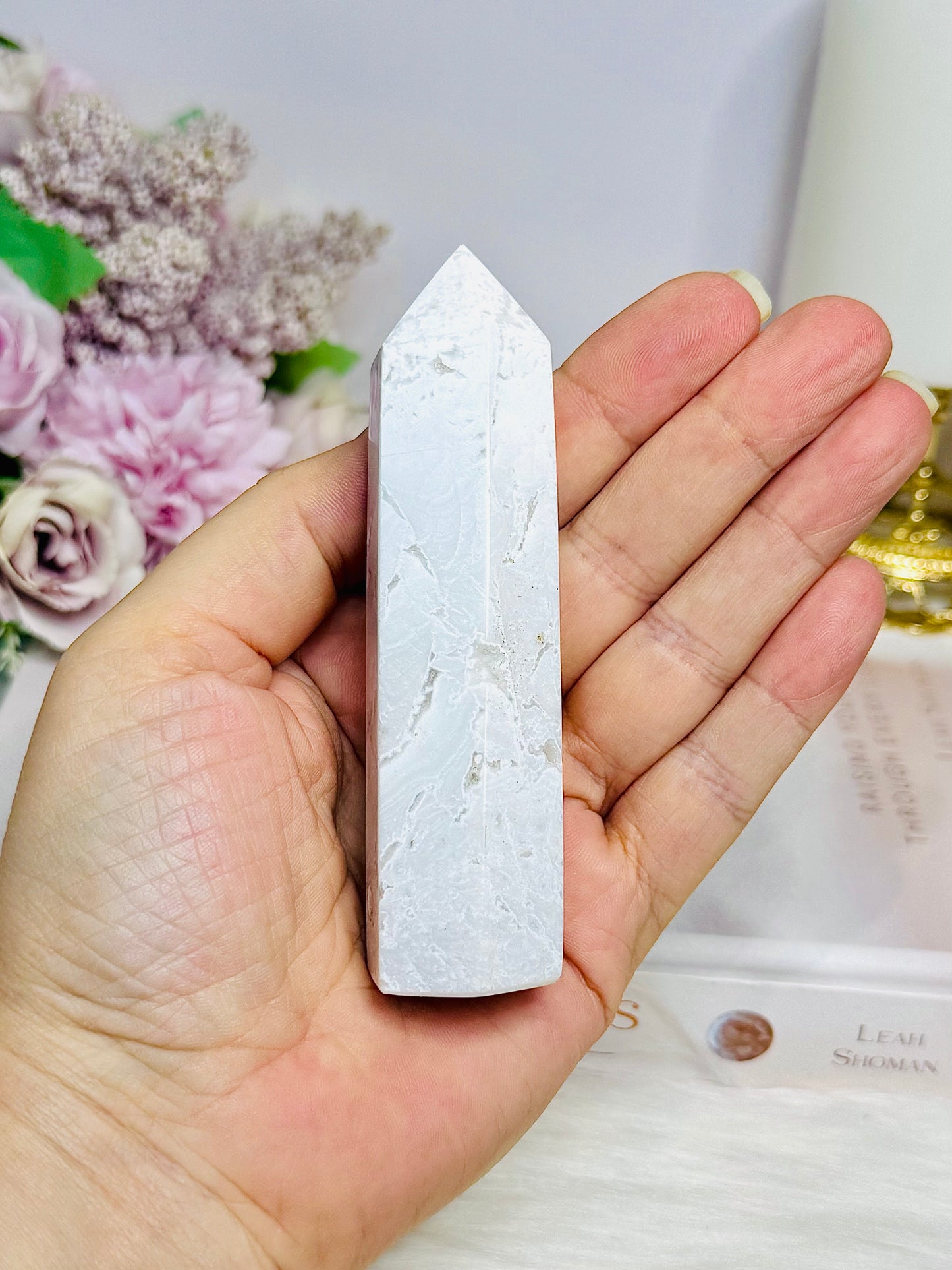 White Druzy Agate Tower 10.5cm
