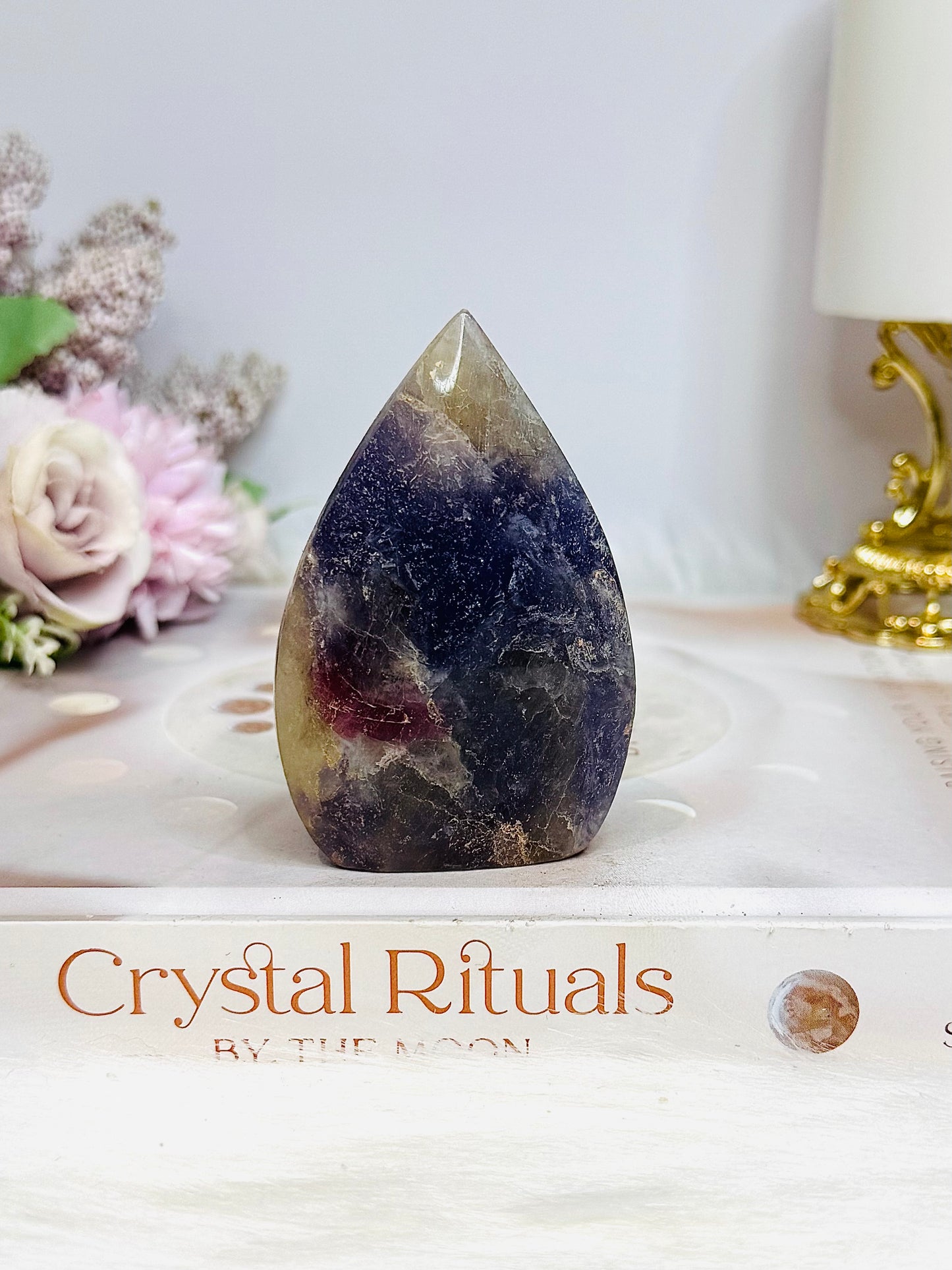 Unicorn | Pegmatite Flame 7cm