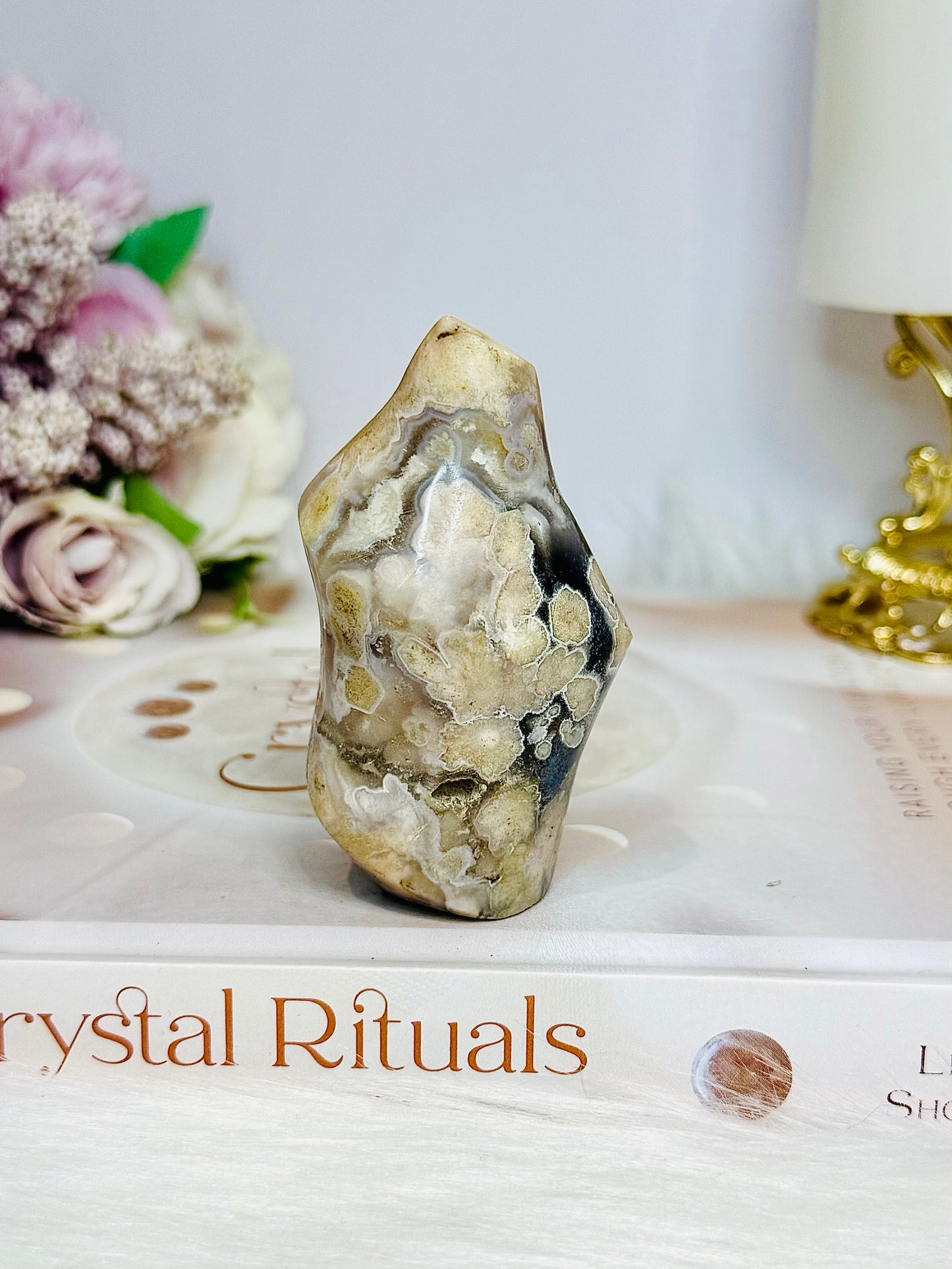 Flower Agate Carved Flame 7cm