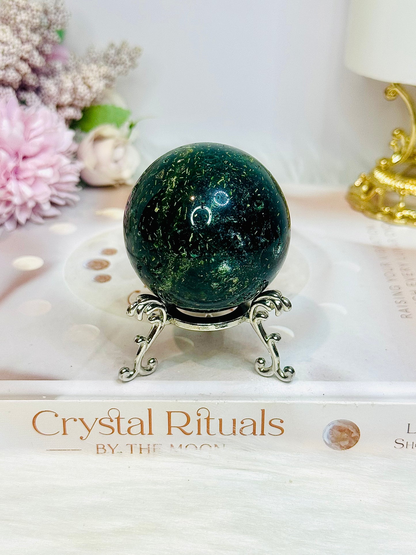 Green Quartz Sphere on Stand 185g