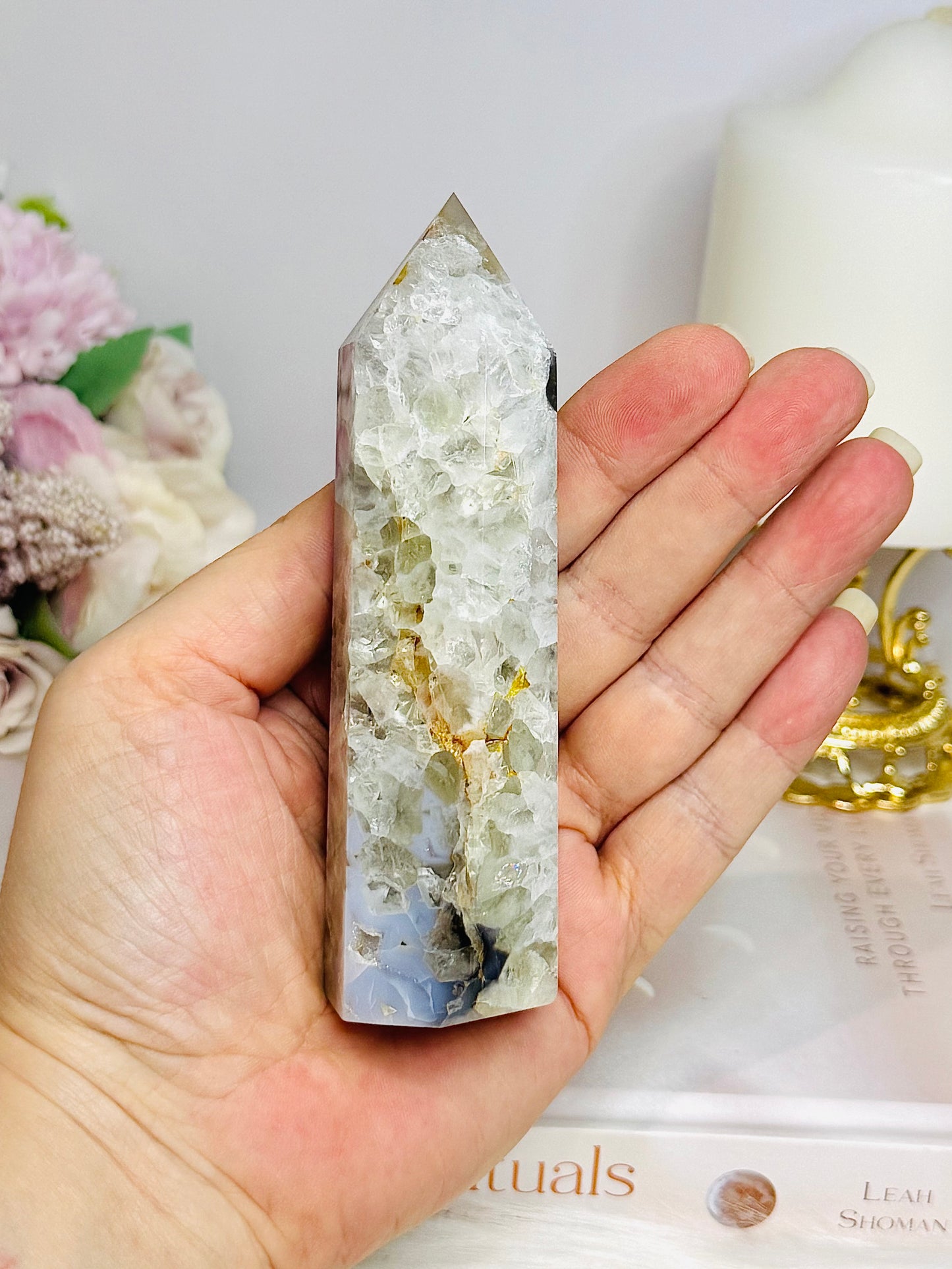 Druzy Flower Agate Tower 12cm