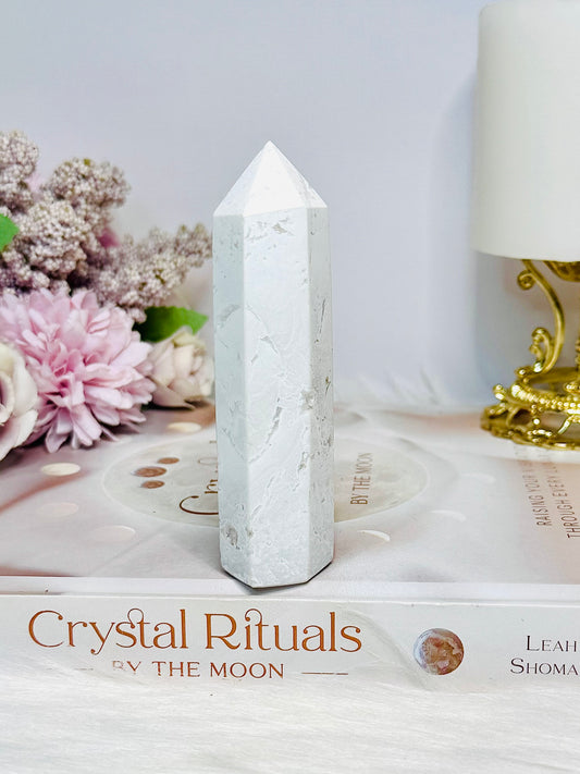 White Druzy Agate Tower 10.5cm