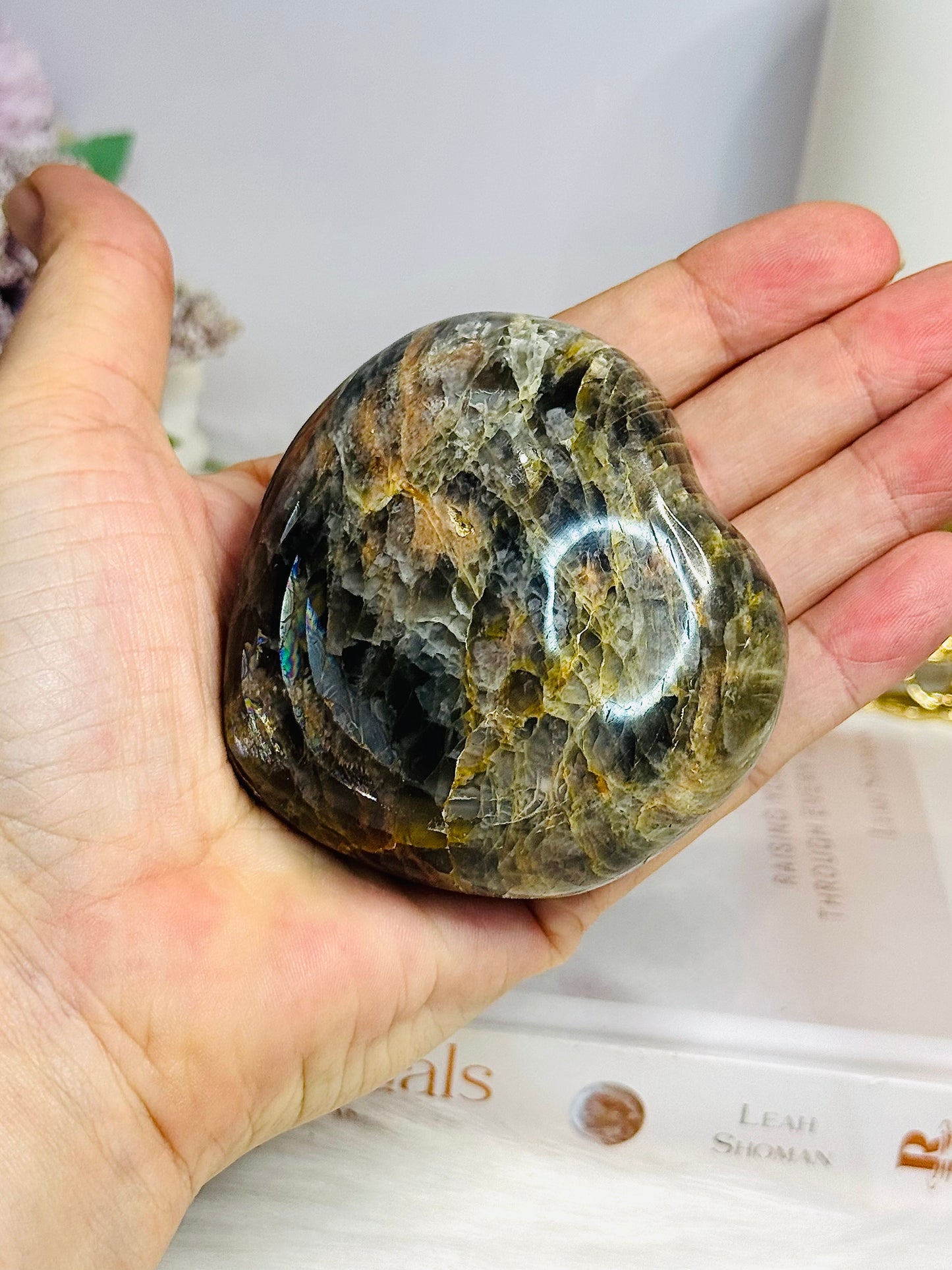 Black Moonstone Puffy Heart with Flash 249g