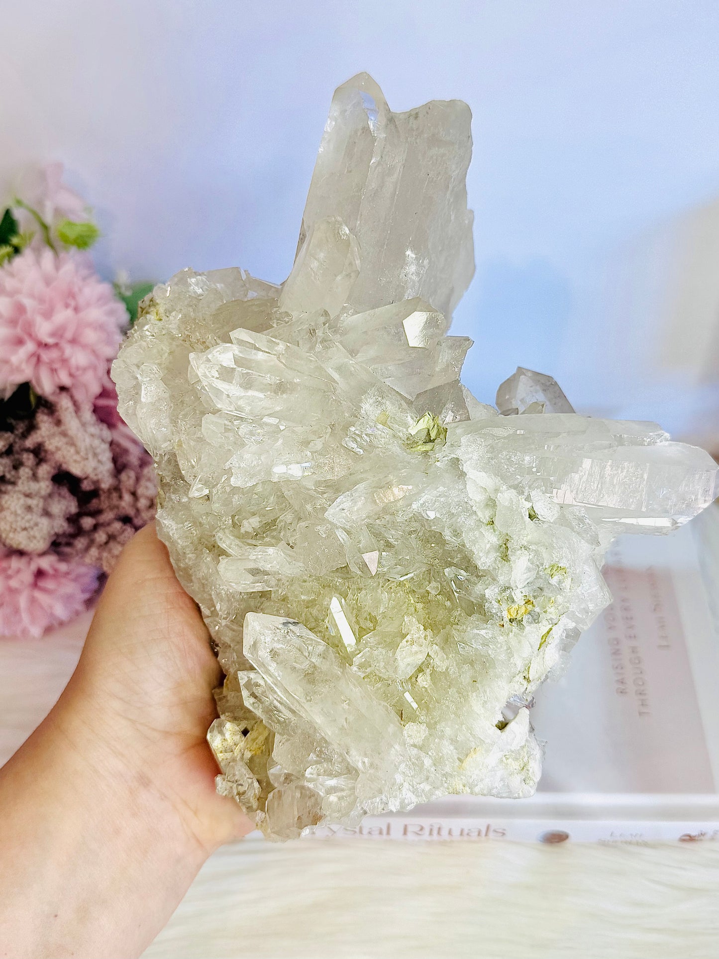 Wow! Incredible Stunning Huge 1.6KG Natural Clear Quartz Specimen with Beautiful Cluster Points