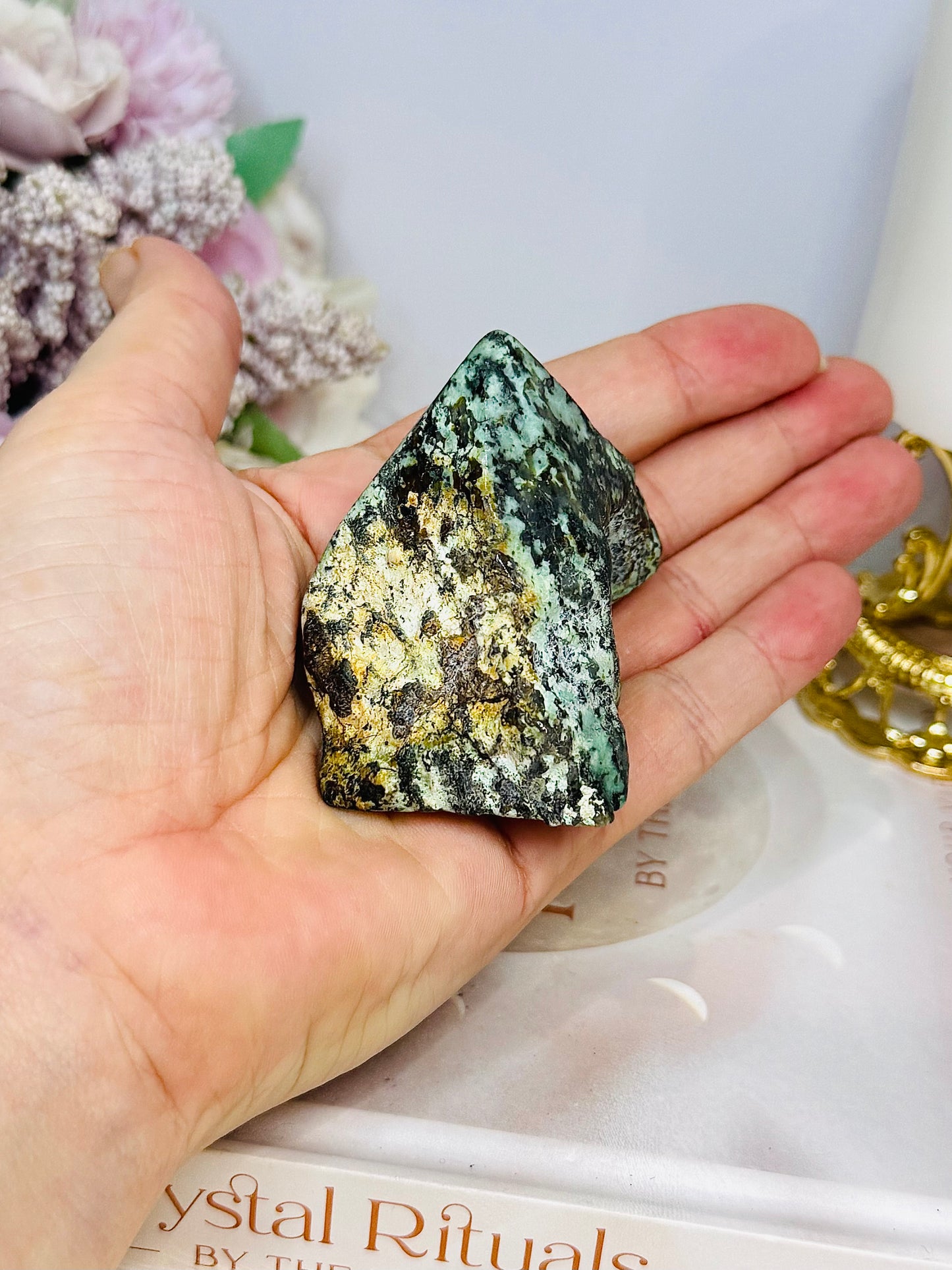 African Turquoise Polished Point 121g