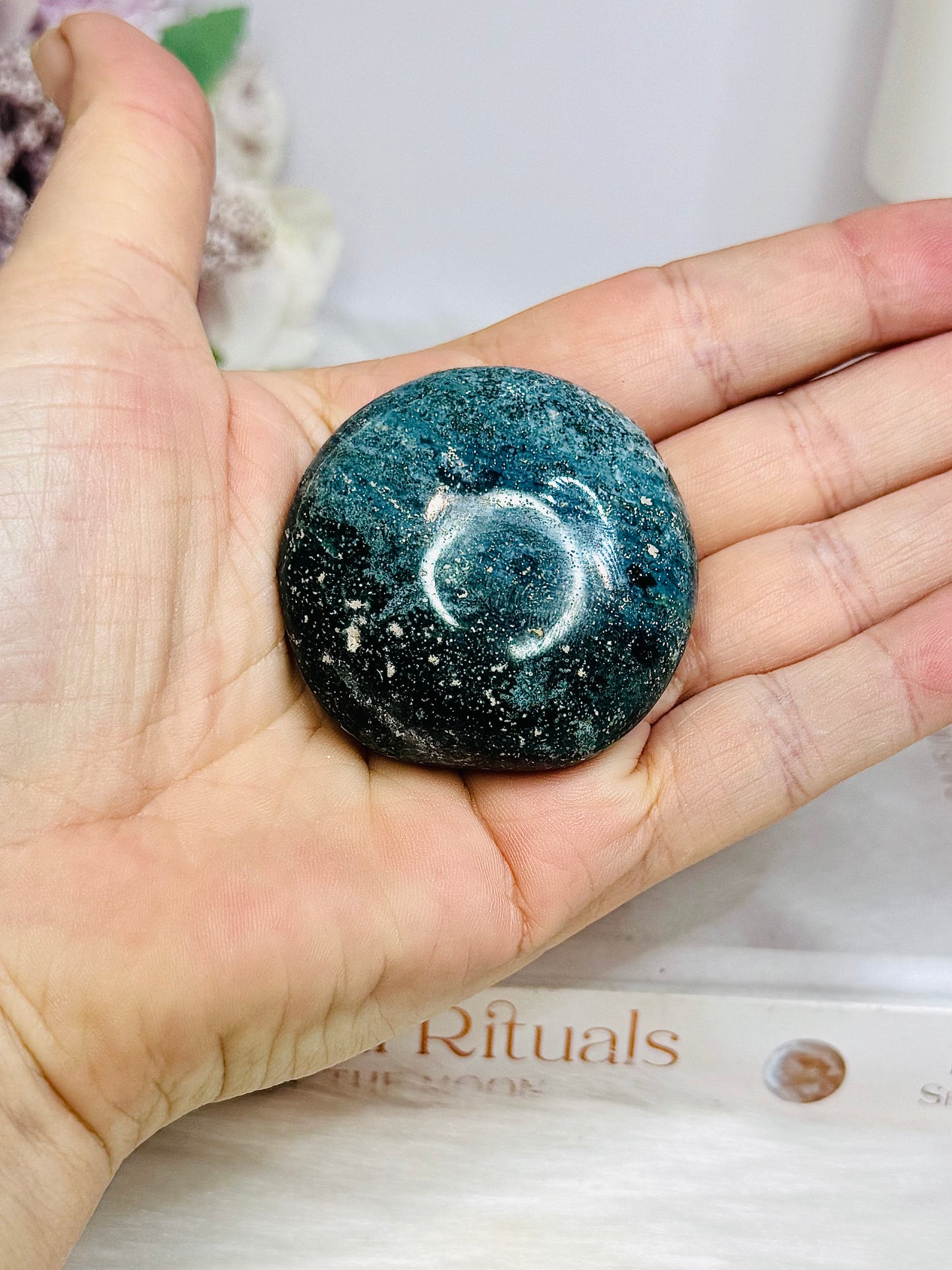 Ocean Jasper Palm Stone (stand is display only)
