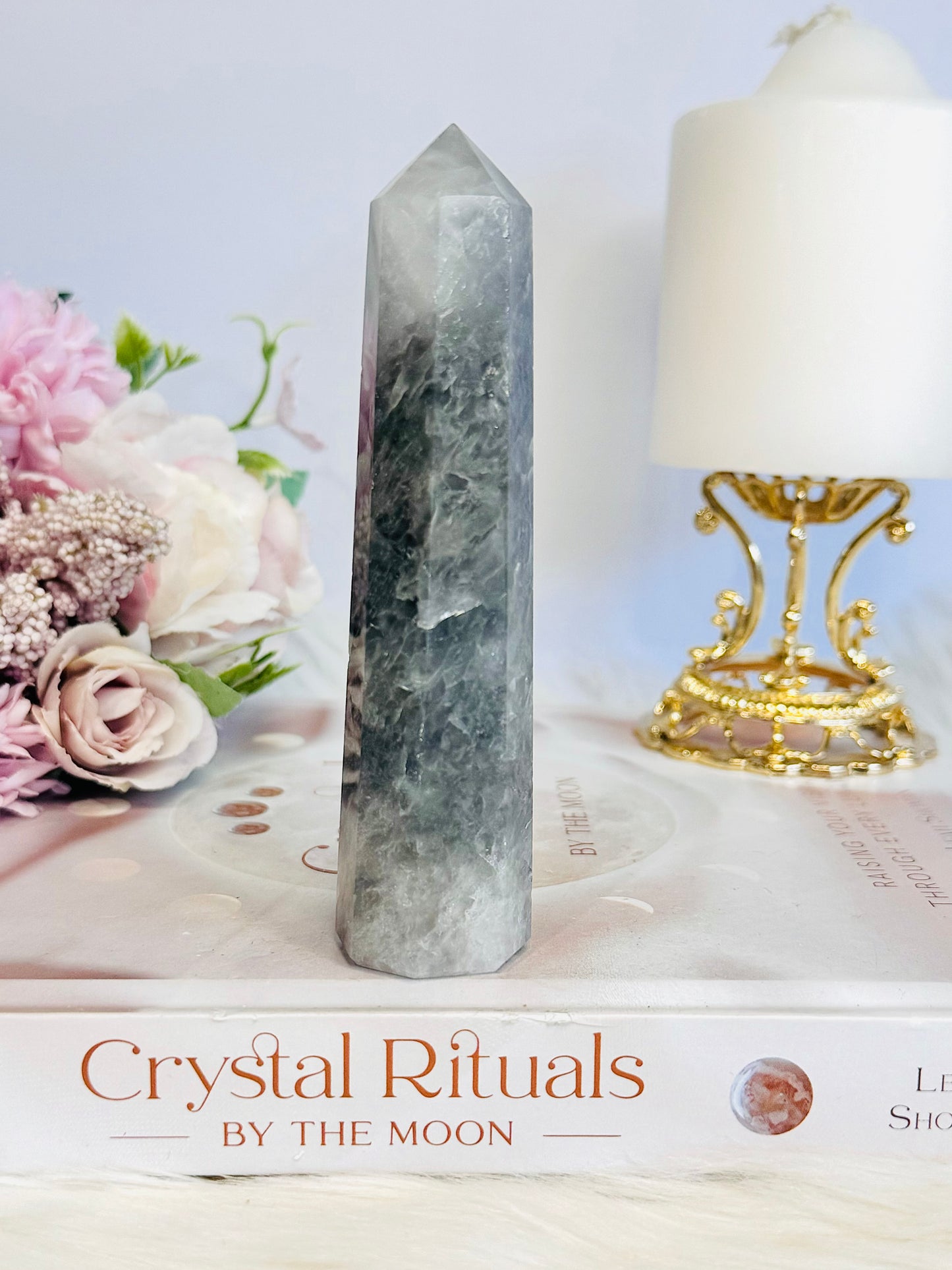 Chunky Tall 12cm Cloud | Grey Quartz Tower