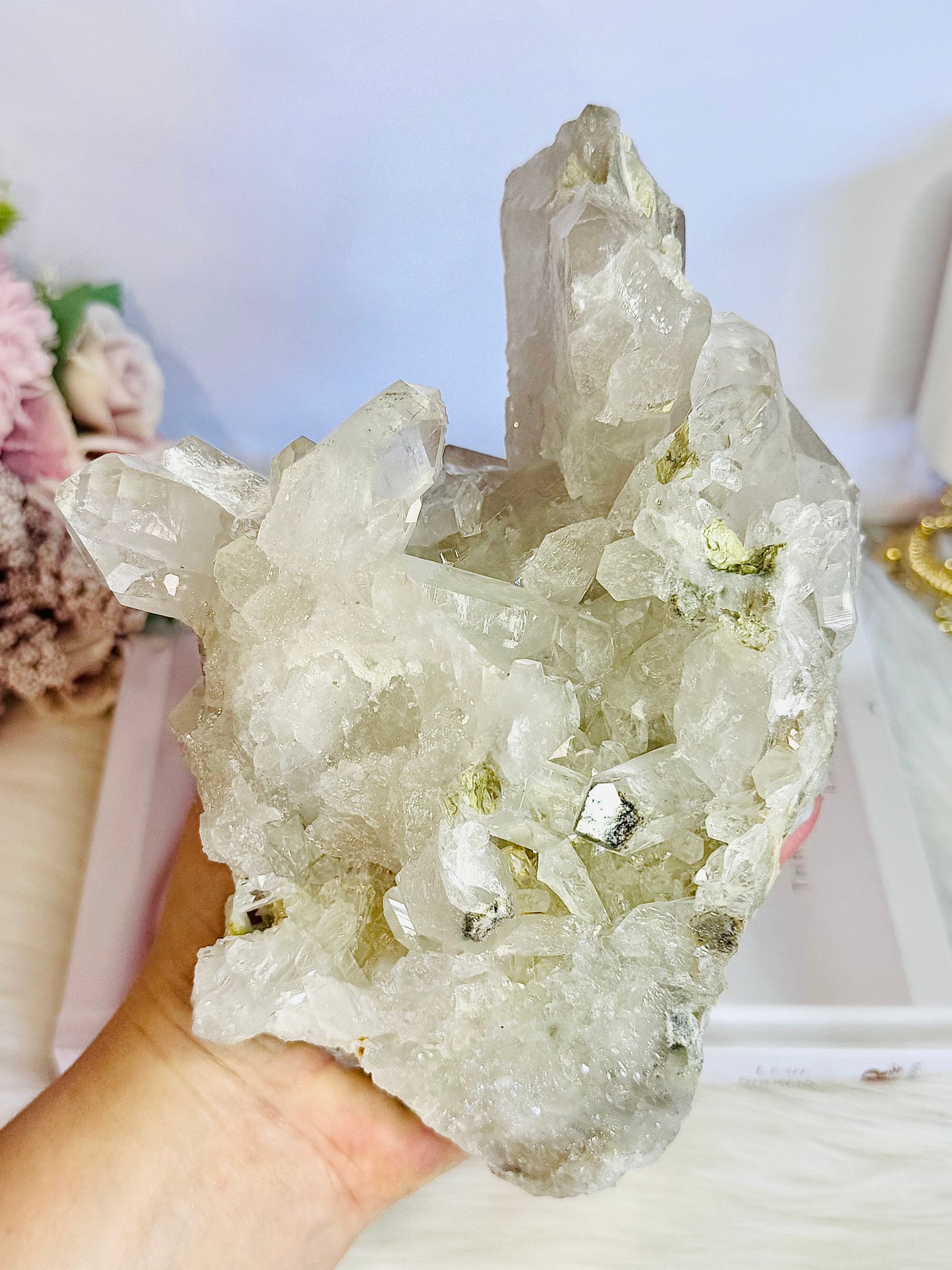 Wow! Incredible Stunning Huge 1.6KG Natural Clear Quartz Specimen with Beautiful Cluster Points