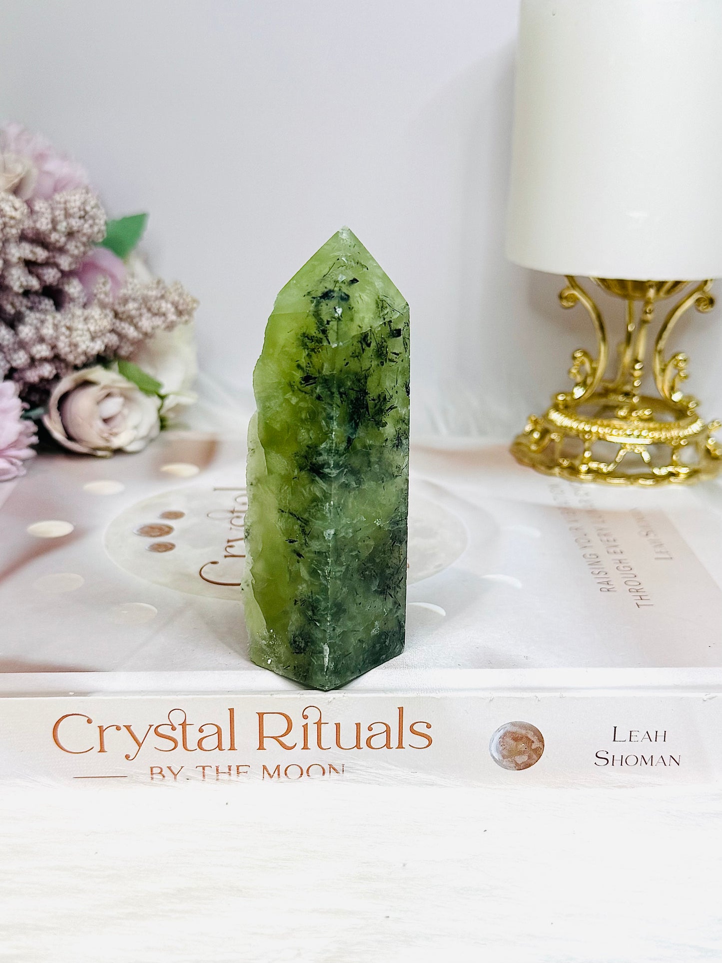 Druzy Prehnite Tower 9cm
