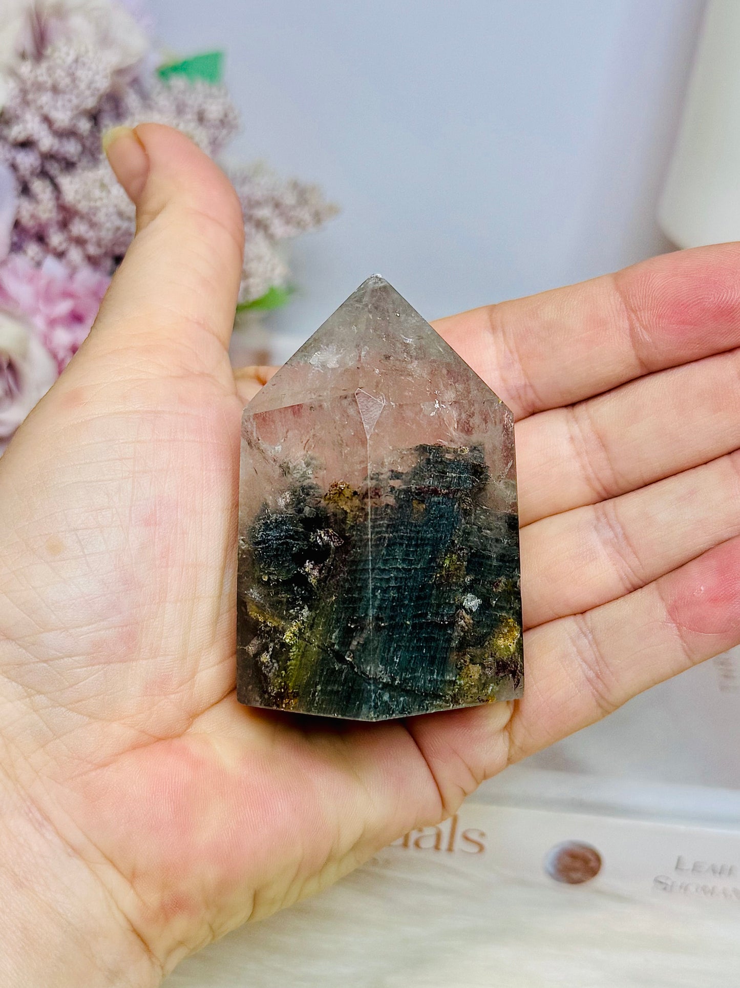 Garden Quartz Tower 6.5cm