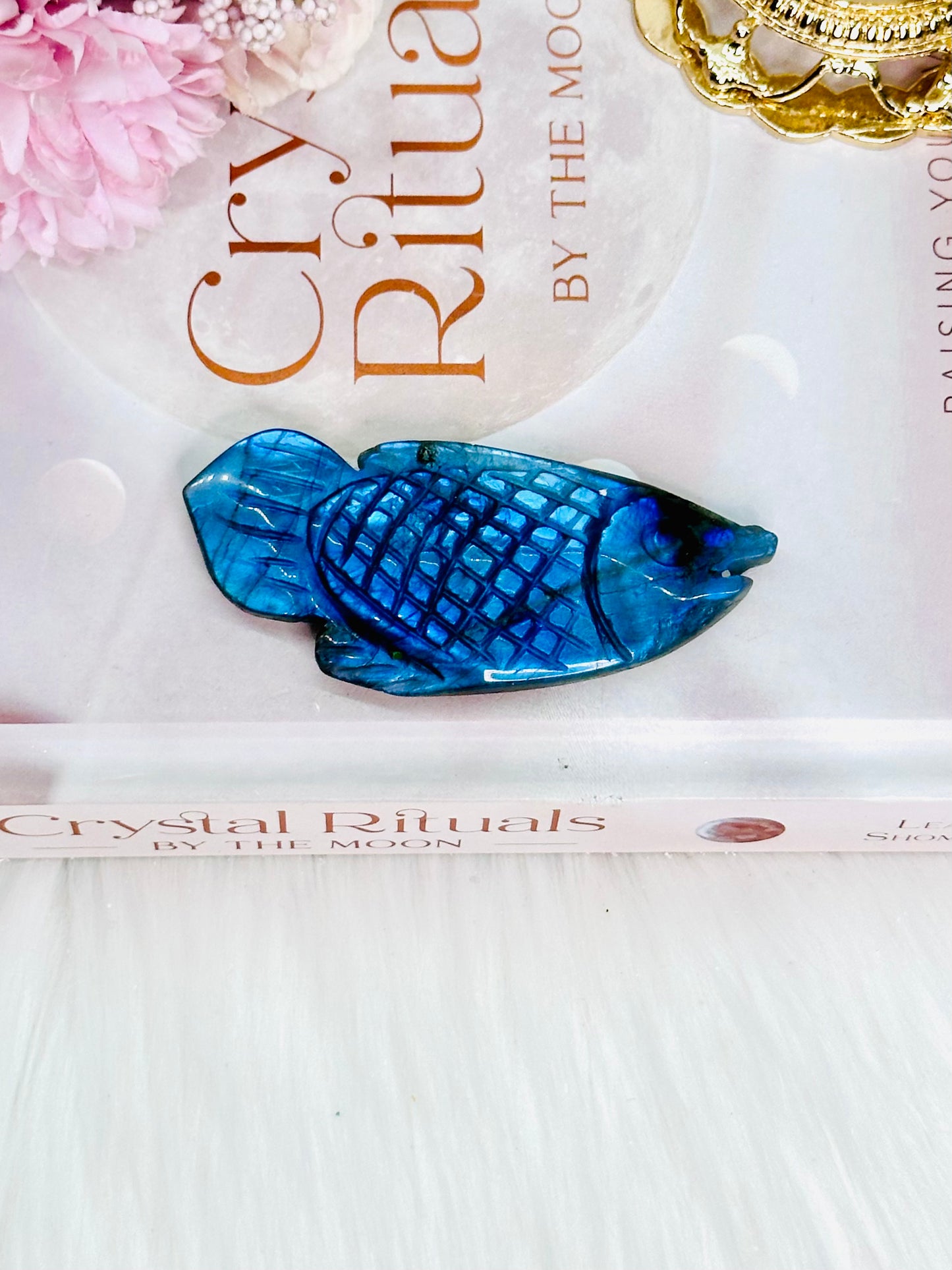 The Most Beautiful Bright Blue Covered With Flash Both Sides Labradorite Fish 8cm