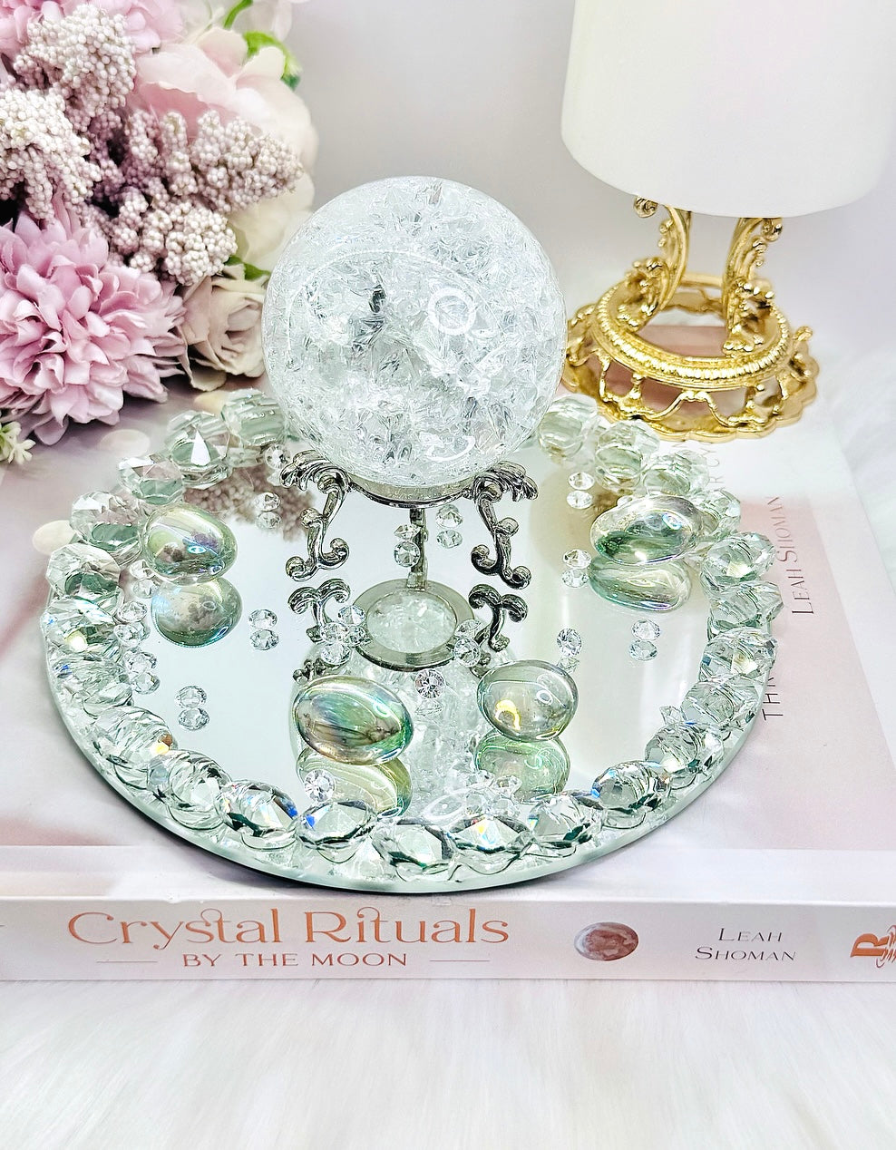 Classy & Fab Large Clear Quartz Crackle Sphere on Stand, with 4 Angel Aura Quartz Tumbles on 15cm Diamonte Mirror Tray