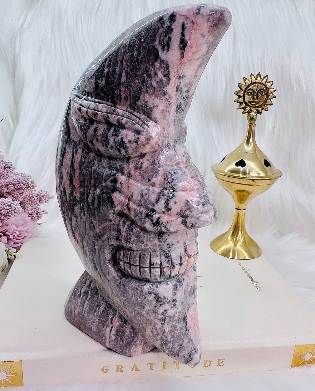 ⚜️ SALE ⚜️ Balance & Love - Huge 1.53KG Pink Zebra Jasper Moon Carving Absolutely Gorgeous