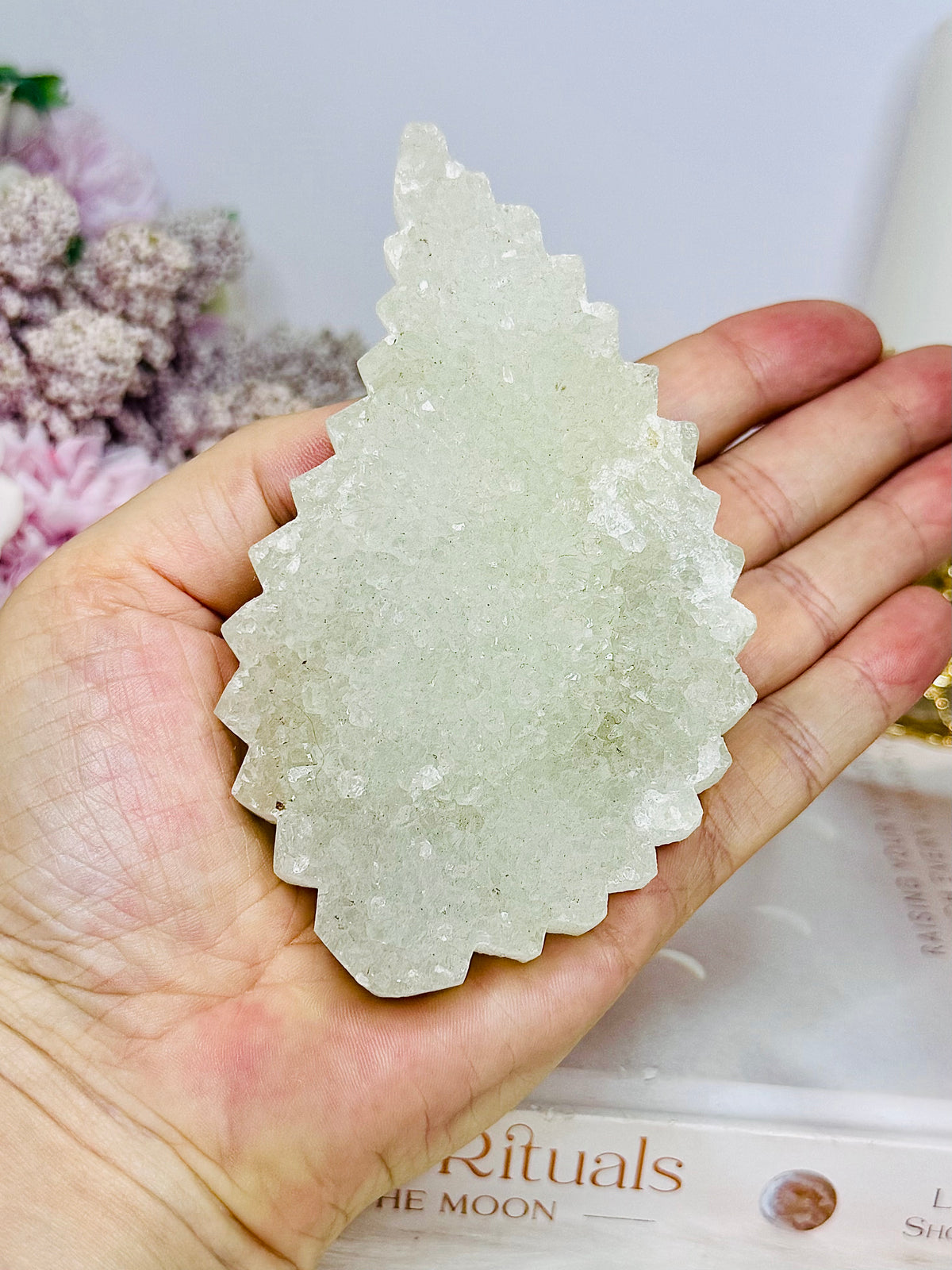 Quartz Cluster Wing On Stand 11cm