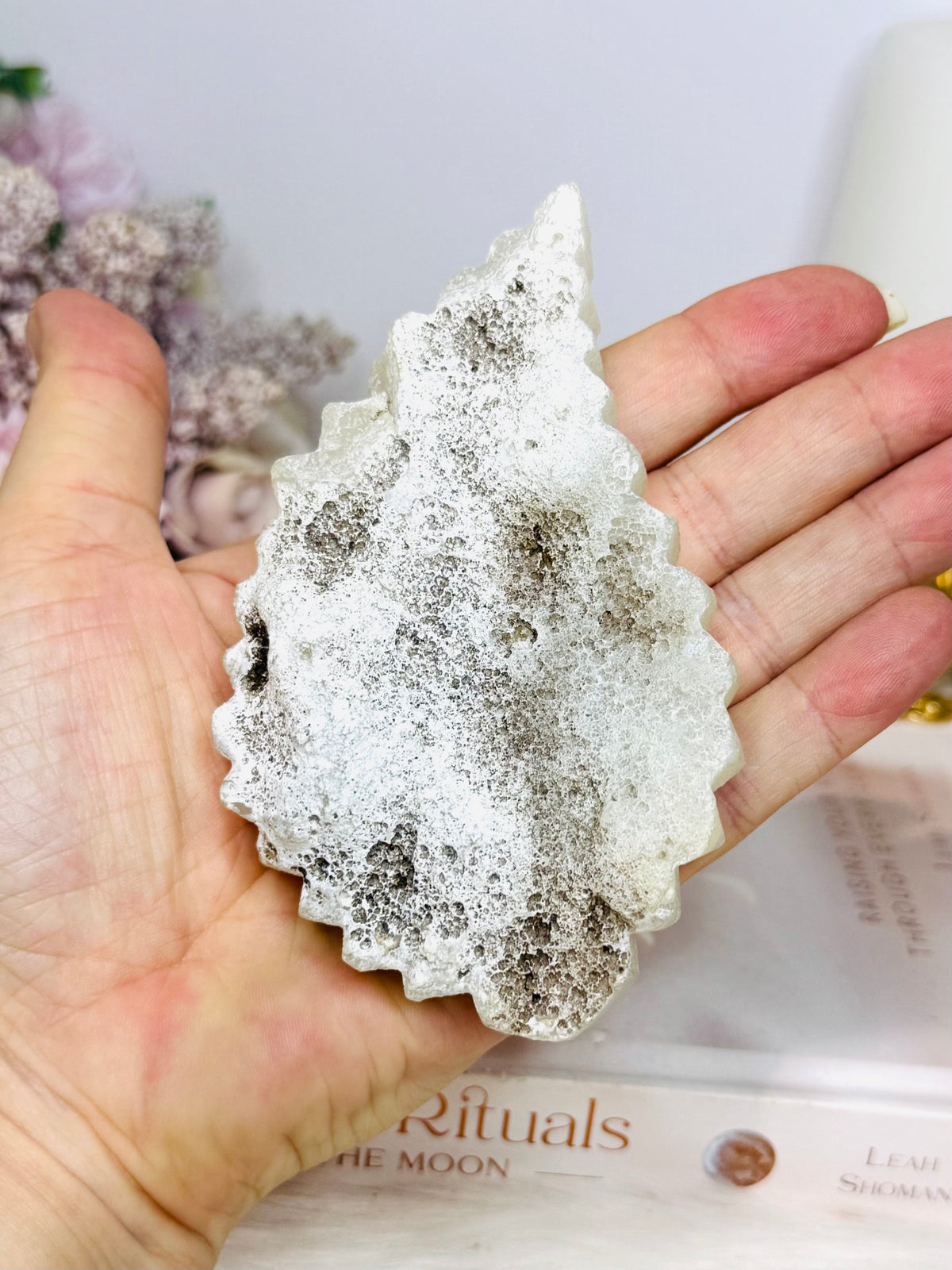 Quartz Cluster Wing On Stand 11cm