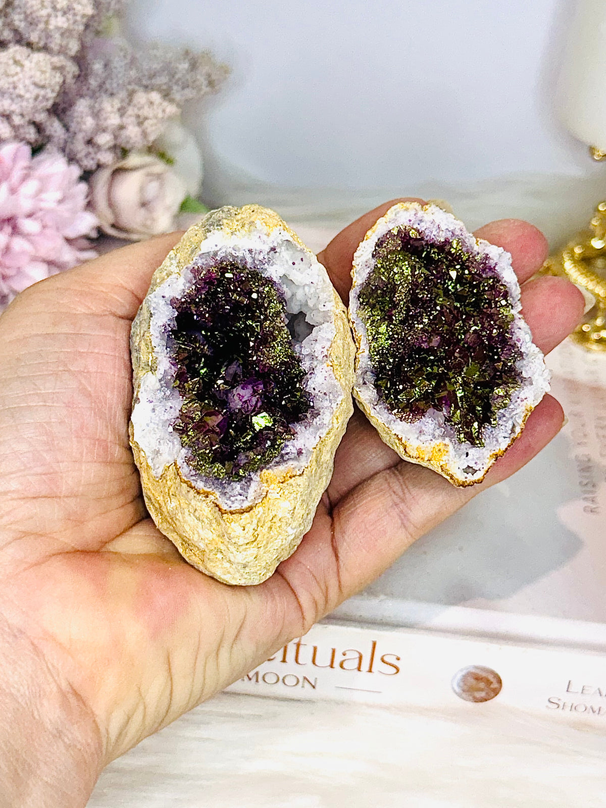 Aura Druzy Moroccan Geode (dyed) 201g