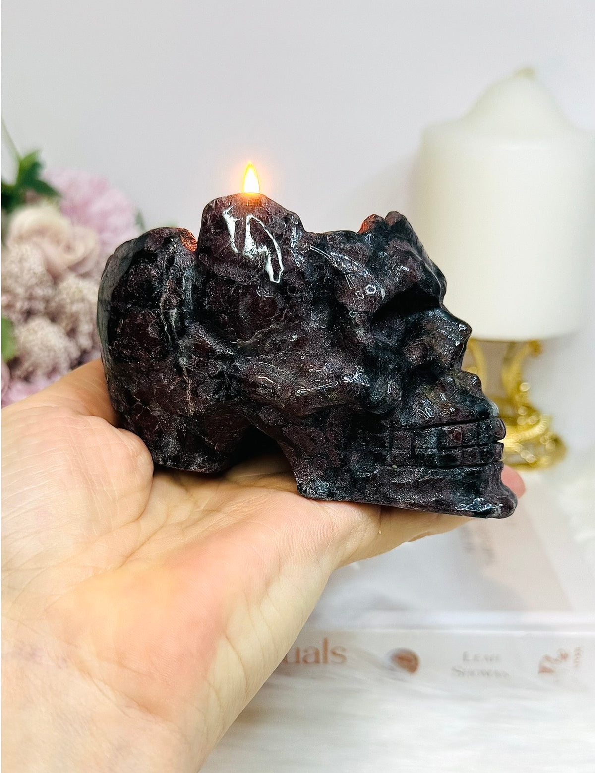Astrophyllite & Garnet Skull Candle 11cm