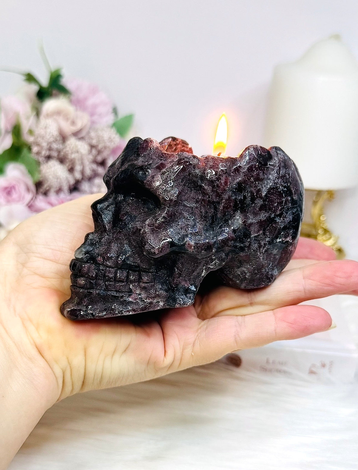 Astrophyllite & Garnet Skull Candle 11cm