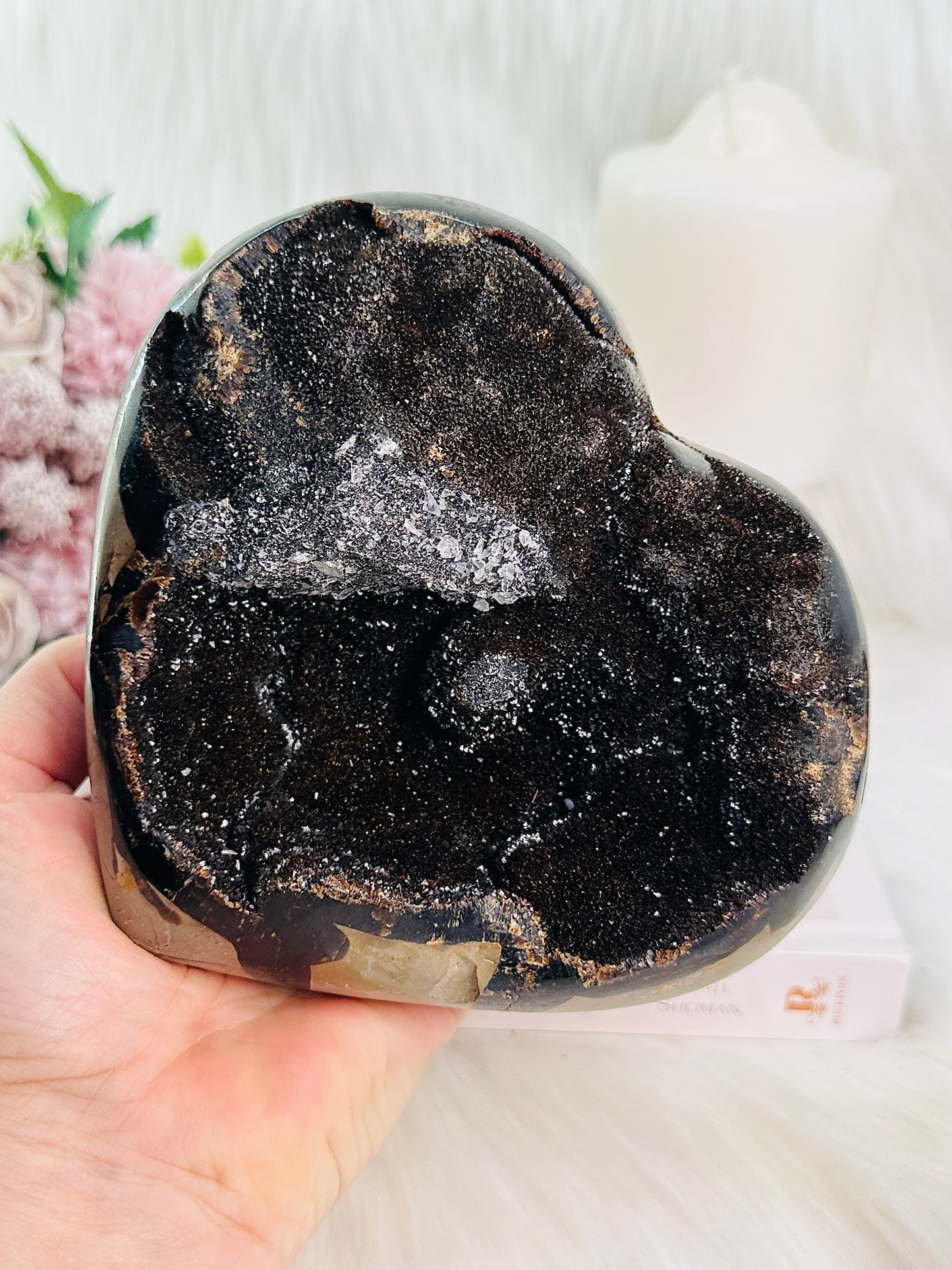 ⚜️ SALE ⚜️Absolutely Fabulous Huge 1.67KG Druzy Septarian Carved Heart