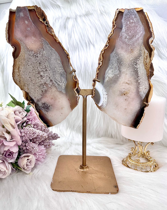 ⚜️ SALE ⚜️Wow!!! Absolutely Fabulous Huge 29.5cm (Inc Stand) Gorgeous Pink Amethyst Agate Wings On Gold Stand From Brazil