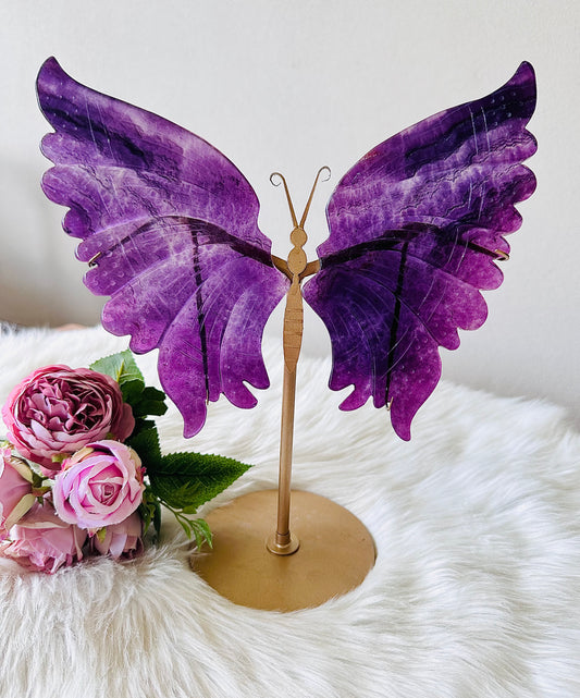 Sometimes, there are no words for the beauty I see. I cannot describe the intense energy & grace of this set. The most beautiful large 30cm (inc stand) purple fluorite butterfly wings on gold stand absolutely breathtaking….